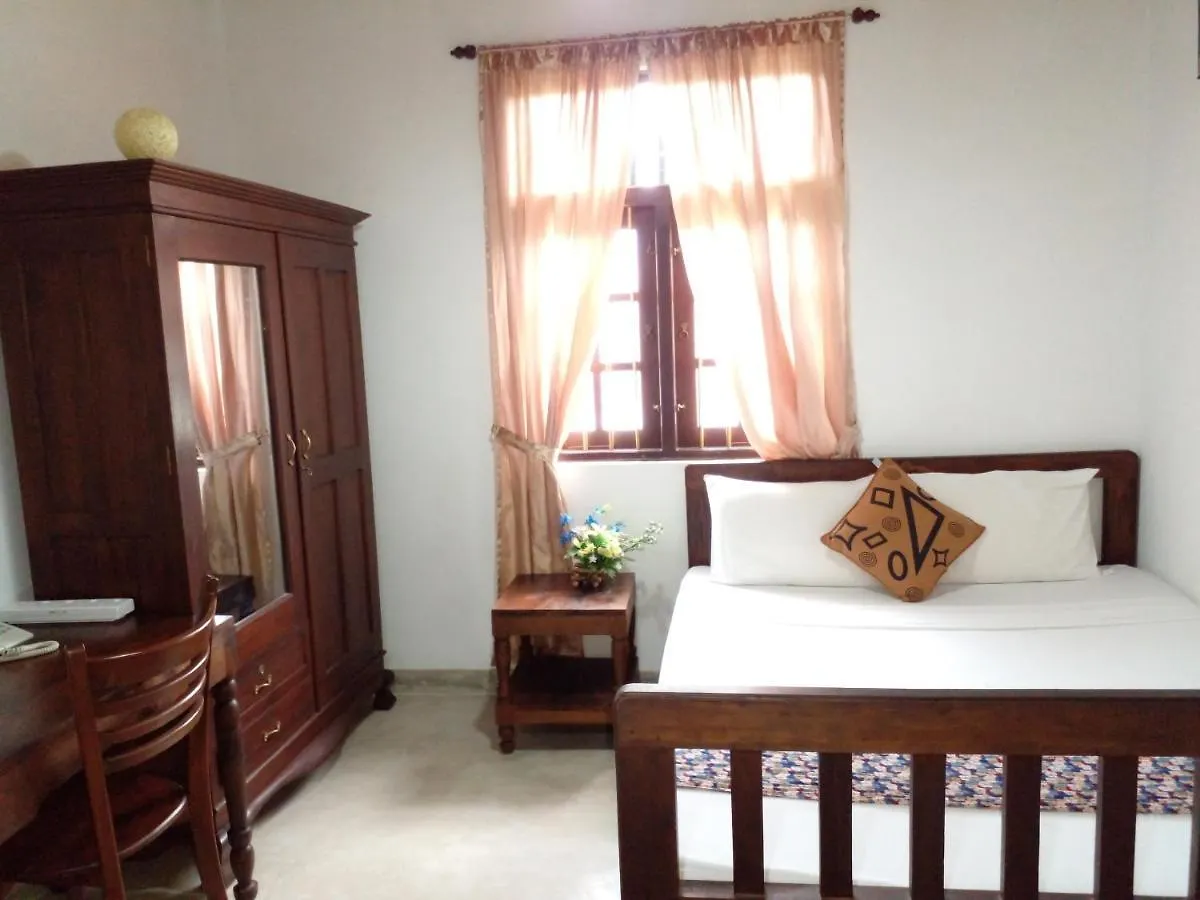 Hotel Muduna Walawwa Resort Kandy